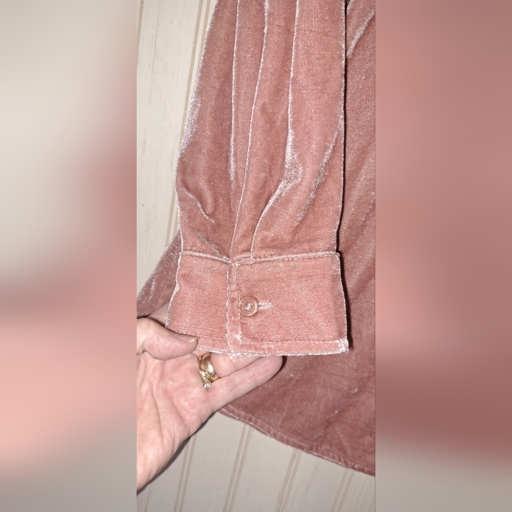 Ladies Soft Surroundings Soft Rose Velvet Tunic Top 1X Button Front Long Sleeve - Picture 3 of 9